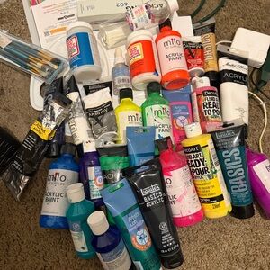 Big new and used Assorted Acrylic Paint Set $700 retail